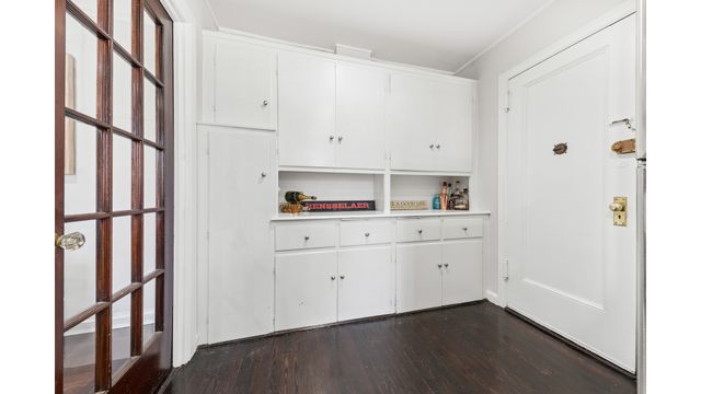 3814 JOHNSON Avenue, New York City, NY 10463