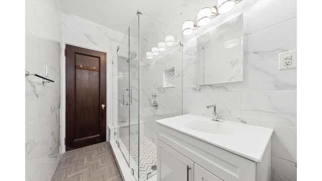 3814 JOHNSON Avenue, New York City, NY 10463