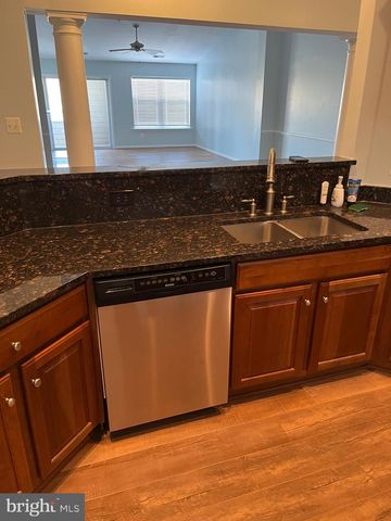 332 OYSTER BAY PLACE # 403, Solomons, MD 20688