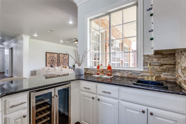 4421 Caruth Boulevard, Dallas, TX 75225