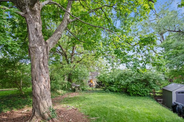 2425 St Albans Avenue, Golf Manor, OH 45237