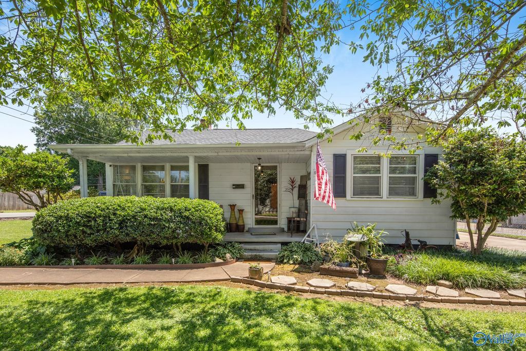 801 1st Avenue, Athens, AL 35611
