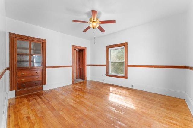 3 Huntington Pl, Brockton, MA 02301