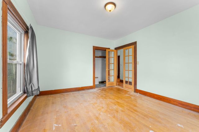 3 Huntington Pl, Brockton, MA 02301