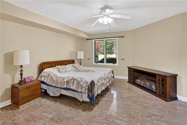 12145 Reserve Lane, Chesterland, OH 44026