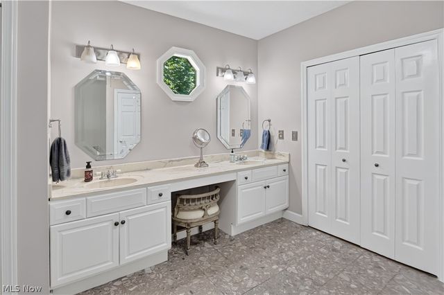 12145 Reserve Lane, Chesterland, OH 44026
