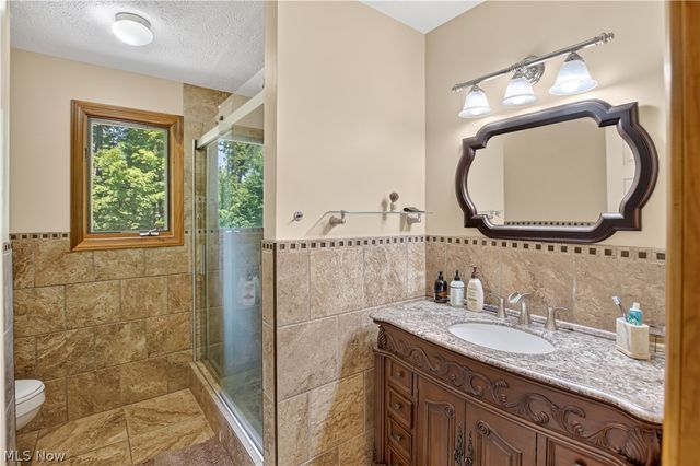 12145 Reserve Lane, Chesterland, OH 44026