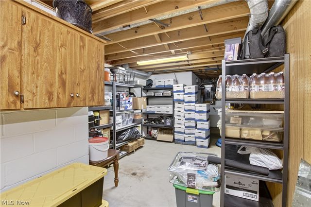 12145 Reserve Lane, Chesterland, OH 44026