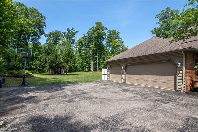 12145 Reserve Lane, Chesterland, OH 44026