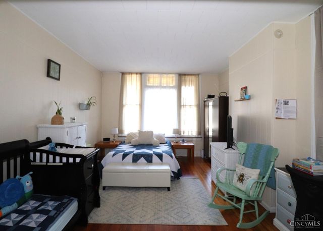 2462 Fairview Avenue, Cincinnati, OH 45219