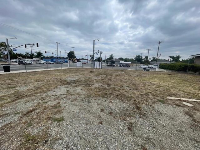 796 Philadelphia Street, Pomona, CA 91766