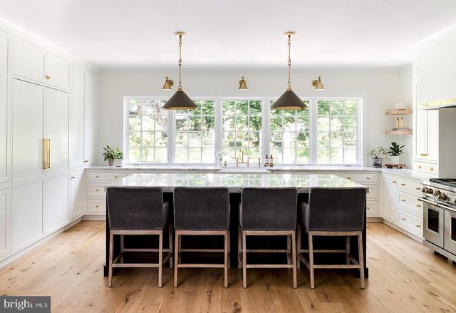 419 DUTTON MILL RD, Malvern, PA 19355