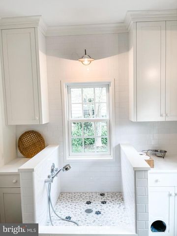 419 DUTTON MILL RD, Malvern, PA 19355