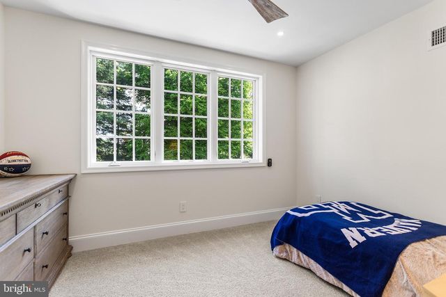419 DUTTON MILL RD, Malvern, PA 19355