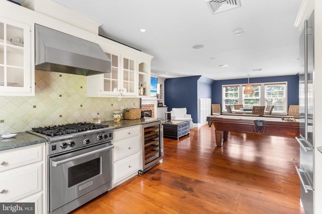 419 DUTTON MILL RD, Malvern, PA 19355