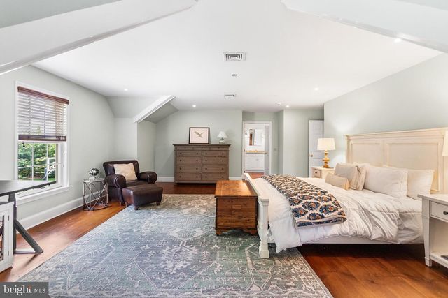 419 DUTTON MILL RD, Malvern, PA 19355