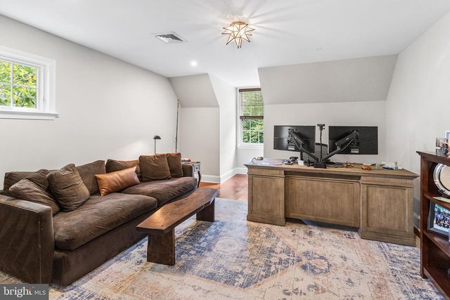 419 DUTTON MILL RD, Malvern, PA 19355