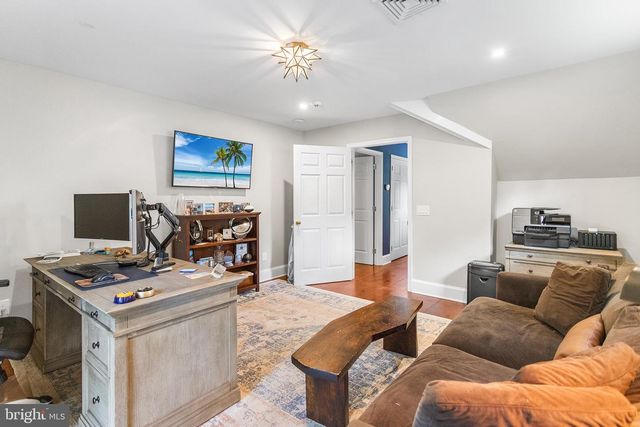 419 DUTTON MILL RD, Malvern, PA 19355