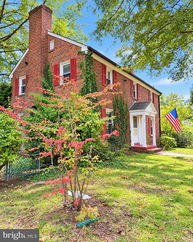 1837 N HARTFORD ST, Arlington, VA 22201