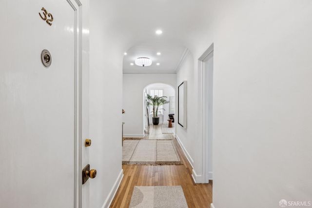 1999 Broadway Street 32, San Francisco, CA 94109