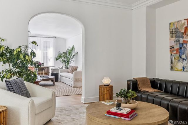 1999 Broadway Street 32, San Francisco, CA 94109