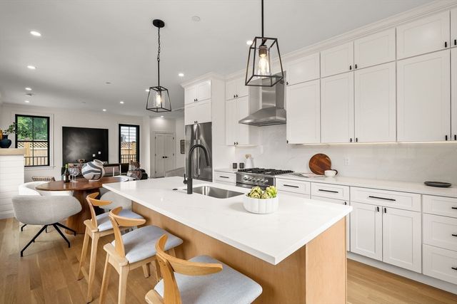 27 Shepard St 5, Boston, MA 02135