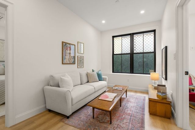 27 Shepard St 5, Boston, MA 02135