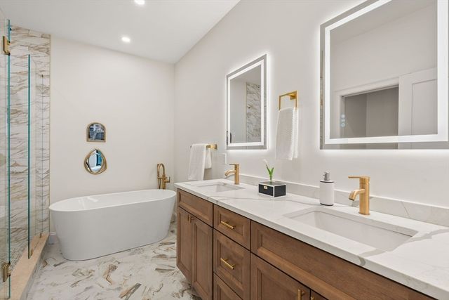 27 Shepard St 5, Boston, MA 02135