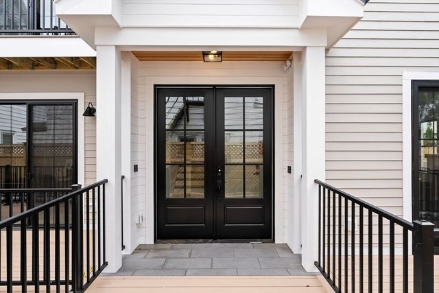 27 Shepard St 5, Boston, MA 02135