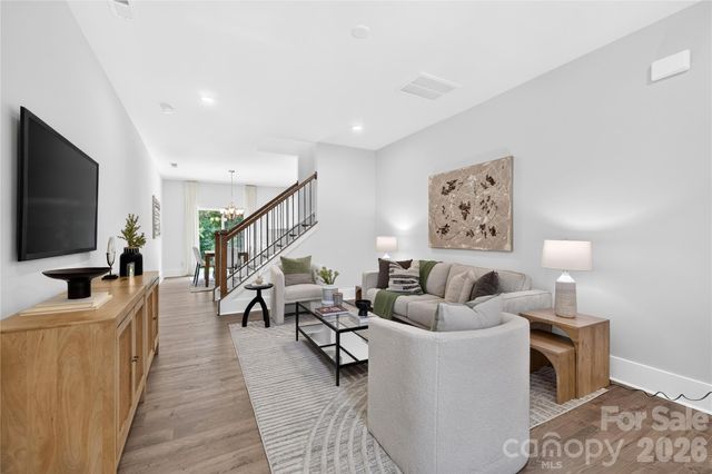 839 Druid Circle, Charlotte, NC 28206