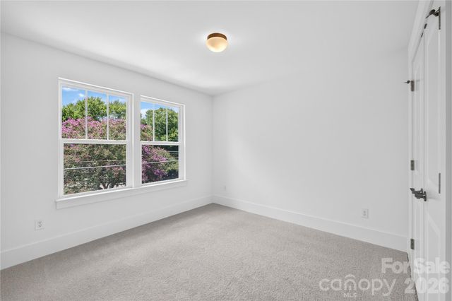 839 Druid Circle, Charlotte, NC 28206