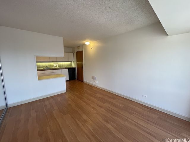 1750 Kalakaua Avenue 1901, Honolulu, HI 96826