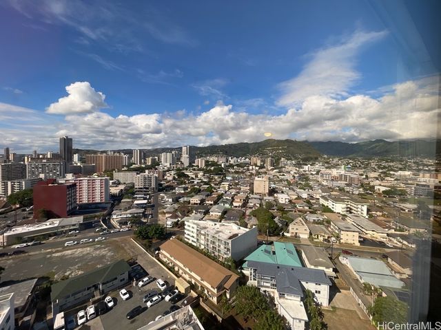 1750 Kalakaua Avenue 1901, Honolulu, HI 96826