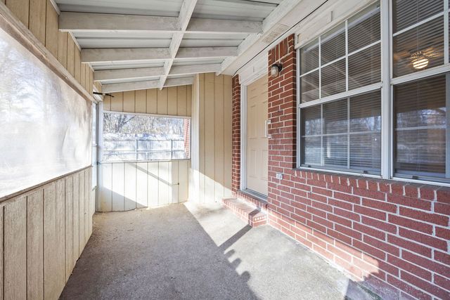 5908 Sara Street, Johnson, AR 72704