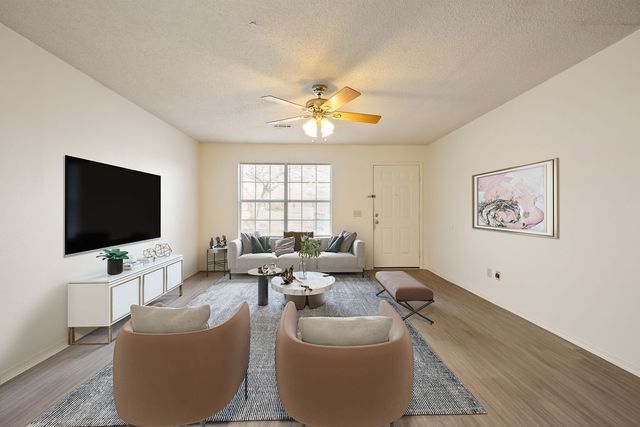 5908 Sara Street, Johnson, AR 72704