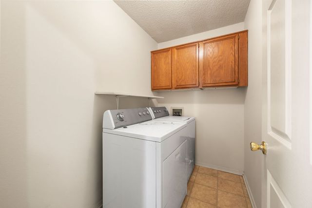 5908 Sara Street, Johnson, AR 72704