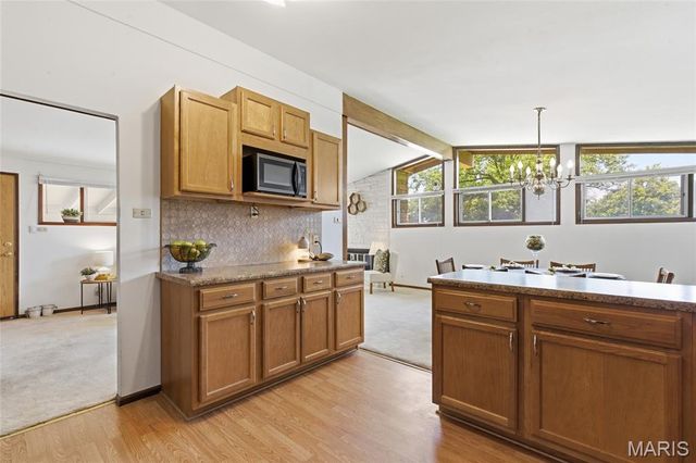1029 Coffey Court, St Louis, MO 63126