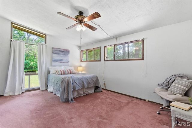 1029 Coffey Court, St Louis, MO 63126
