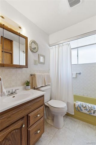 1029 Coffey Court, St Louis, MO 63126