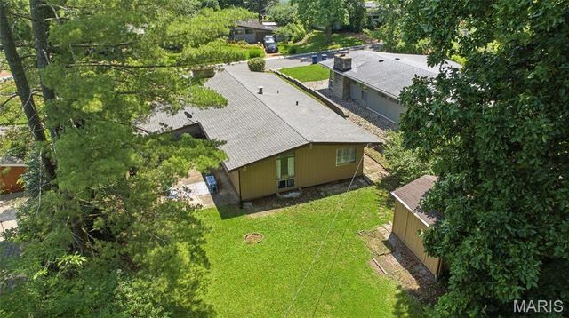 1029 Coffey Court, St Louis, MO 63126