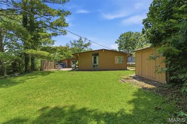 1029 Coffey Court, St Louis, MO 63126