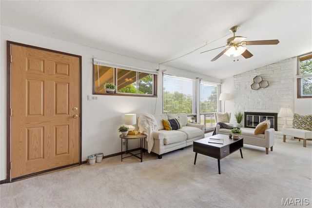 1029 Coffey Court, St Louis, MO 63126
