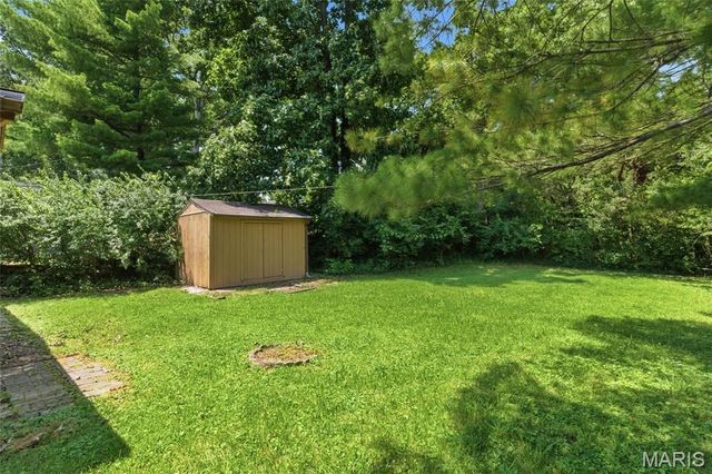 1029 Coffey Court, St Louis, MO 63126