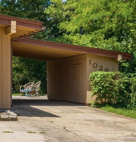 1029 Coffey Court, St Louis, MO 63126