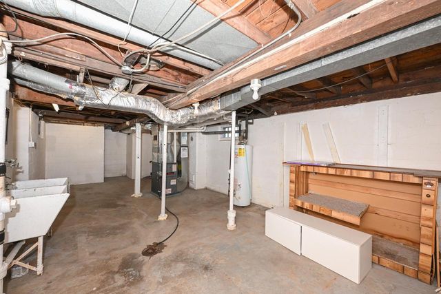 130 S 74th STREET, Milwaukee, WI 53214