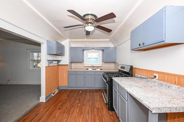 130 S 74th STREET, Milwaukee, WI 53214