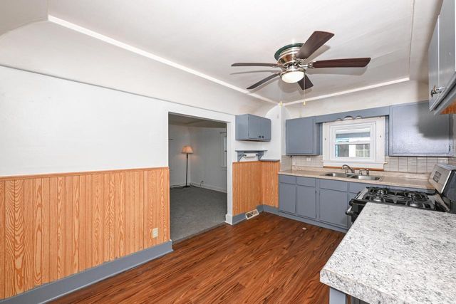 130 S 74th STREET, Milwaukee, WI 53214