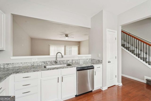 3034 Deerborne Court SW, Atlanta, GA 30331