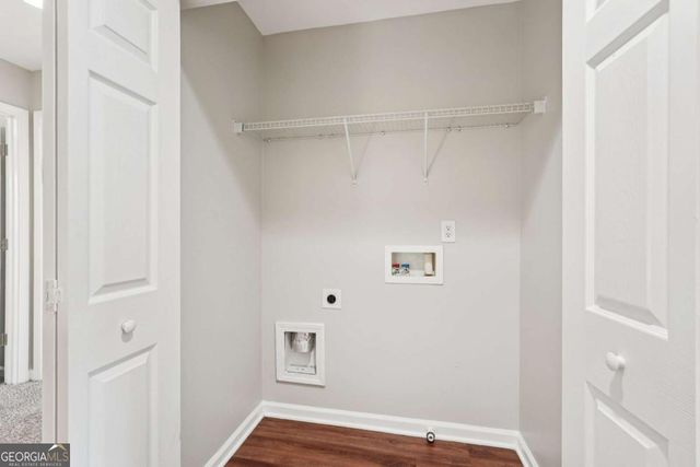 3034 Deerborne Court SW, Atlanta, GA 30331