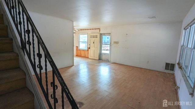 71 Shawmont Lane, Willingboro, NJ 08046